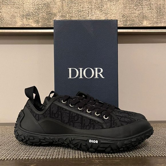 Dior , B28 Oblique Low Top LT Sneakers in Black , BNWB 11 US - Picture 1 of 4